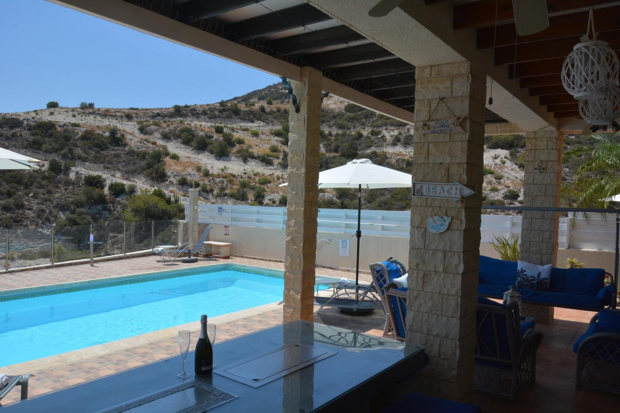 Villa Ocean Breeze Peyia Luaran gambar