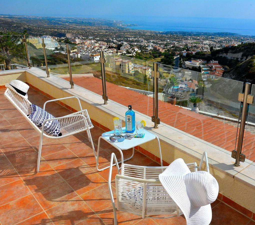 Villa Ocean Breeze Peyia Luaran gambar