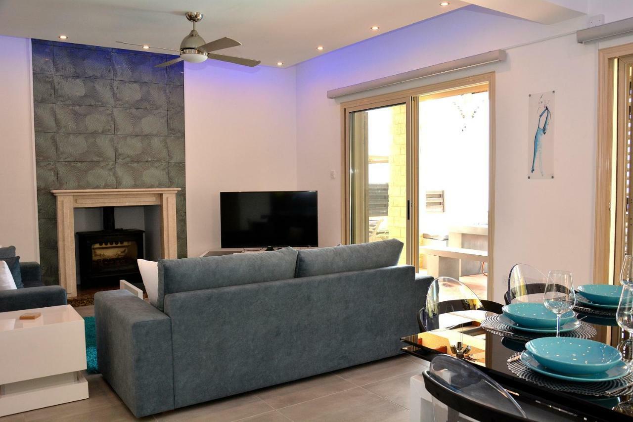 Villa Ocean Breeze Peyia Luaran gambar