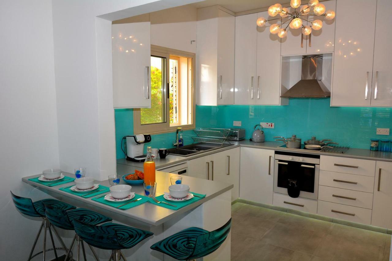 Villa Ocean Breeze Peyia Luaran gambar